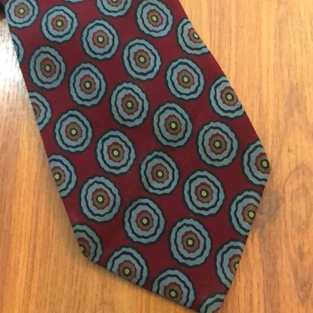 Vintage Giorgio Armani 100 percent silk tie